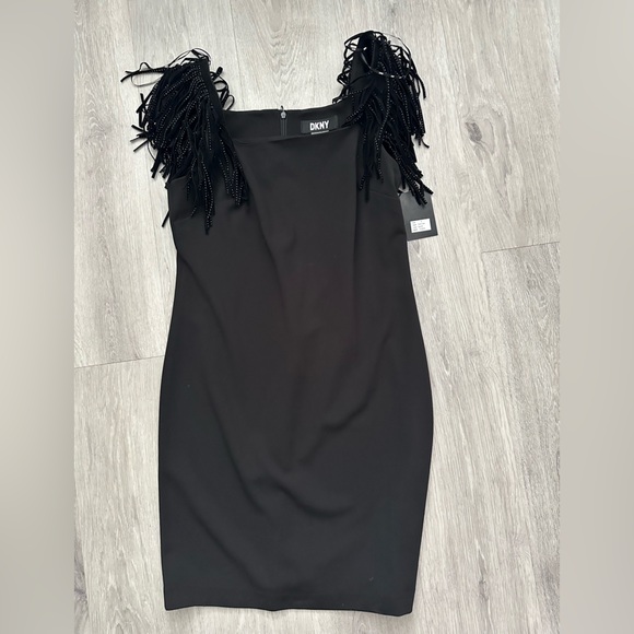 New DKNY Black Mini Dress with Beaded Fringe Size 6 - Picture 1 of 7